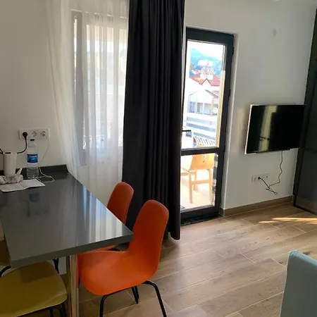 Cozy Flat 1+1 In Marmaris. 2 Minutes To The Beach. דירה *
